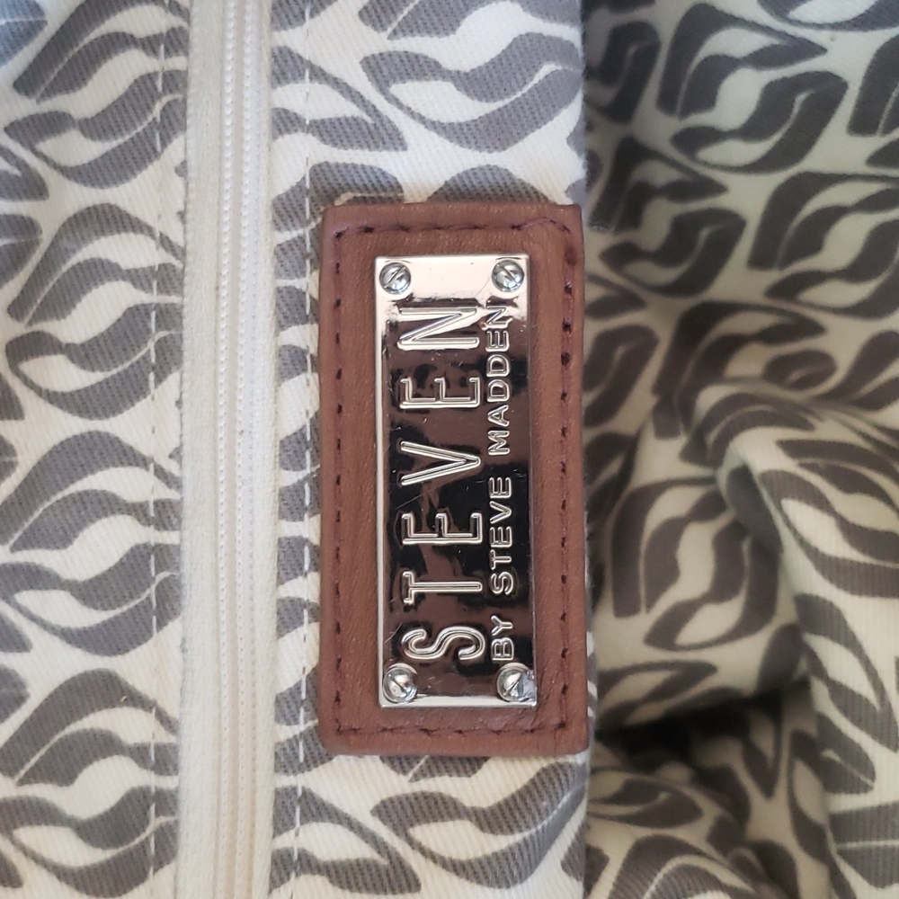 Steven by Steve Madden Large Bag - Picture 6 of 10
